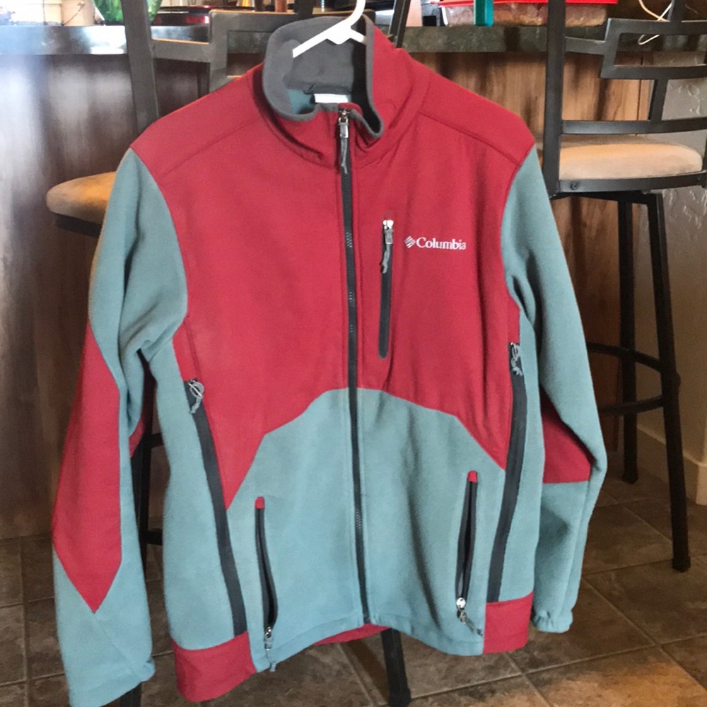 Columbia Stretch Fleece (Men’s Medium)